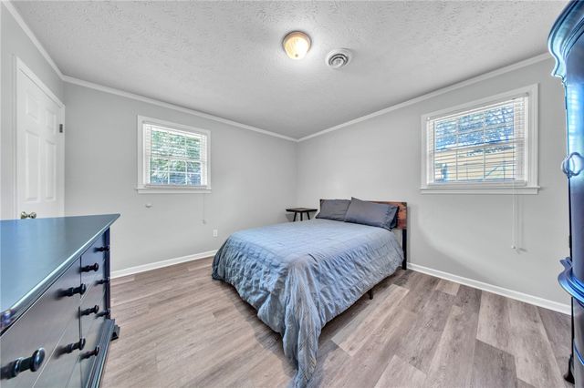 207 Vinewood Street, Piedmont, SC 29673