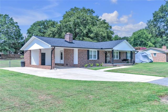 207 Vinewood Street, Piedmont, SC 29673