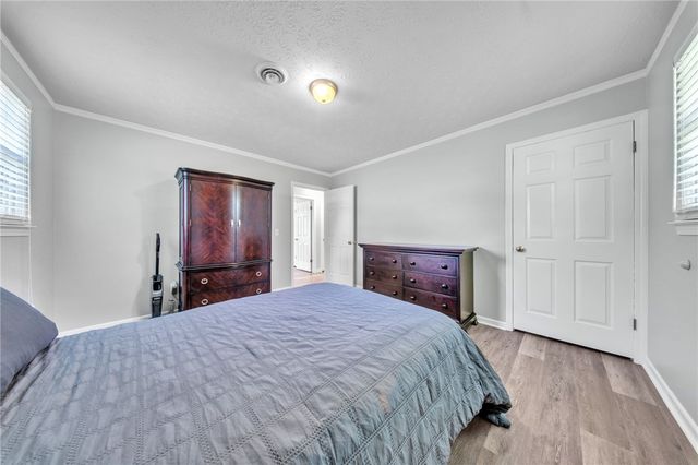 207 Vinewood Street, Piedmont, SC 29673