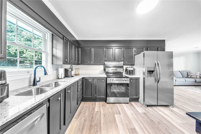 207 Vinewood Street, Piedmont, SC 29673