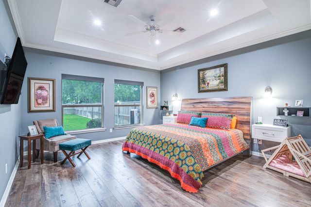 13227 Lynn Lane, Santa Fe, TX 77510