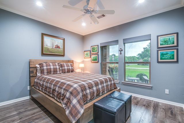 13227 Lynn Lane, Santa Fe, TX 77510