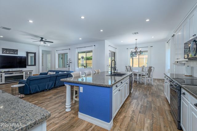 9456 W VIA DEL SOL --, Peoria, AZ 85383