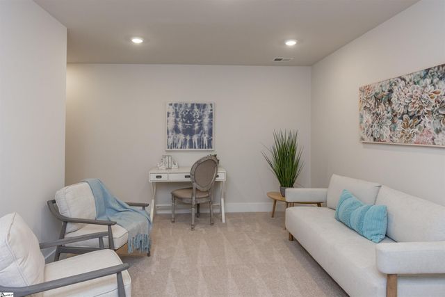 1194 N Pleasantburg Drive, Greenville, SC 29607