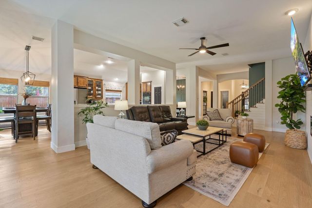 2408 Hollowbrook Lane, Conroe, TX 77384