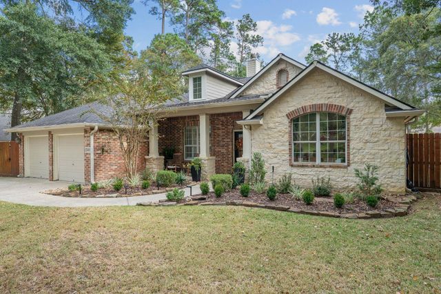 2408 Hollowbrook Lane, Conroe, TX 77384