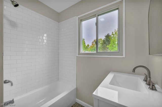6452 Brooks Boulevard, Mentor, OH 44060