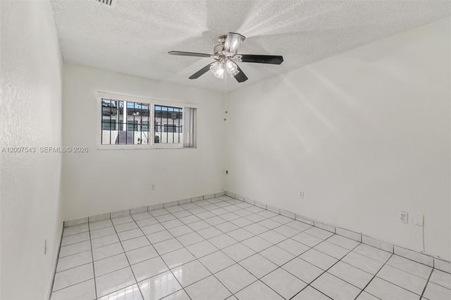 9610 SW 16th St, Miami, FL 33165