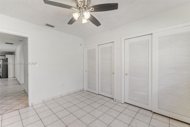 9610 SW 16th St, Miami, FL 33165