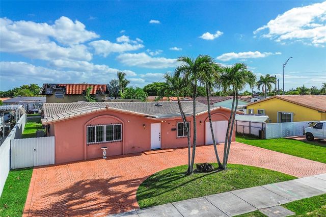 9610 SW 16th St, Miami, FL 33165