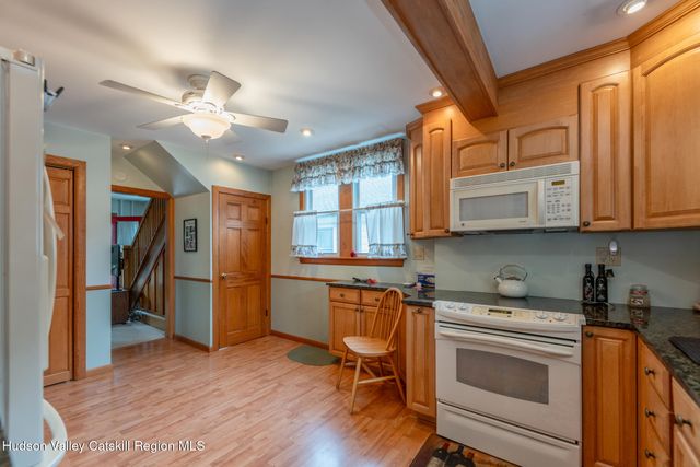 284 Clifton Avenue, Kingston, NY 12401