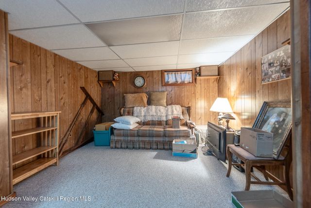 284 Clifton Avenue, Kingston, NY 12401