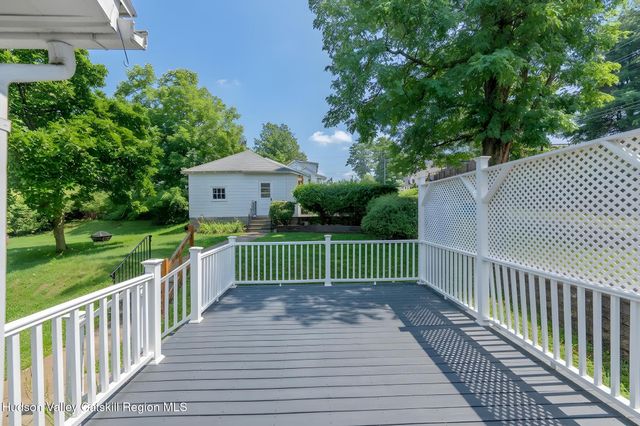 284 Clifton Avenue, Kingston, NY 12401