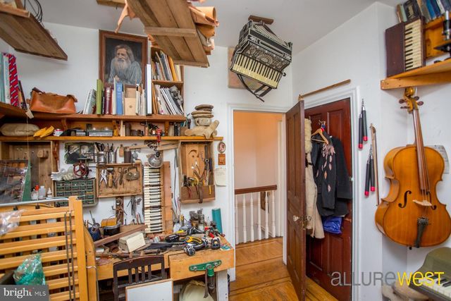 1608 N DOVER ST, Philadelphia, PA 19121