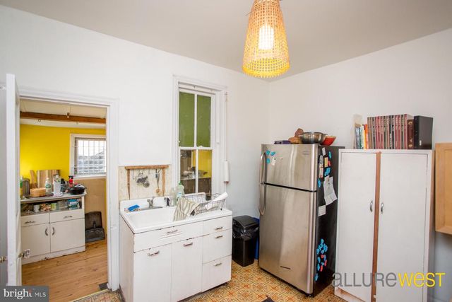 1608 N DOVER ST, Philadelphia, PA 19121