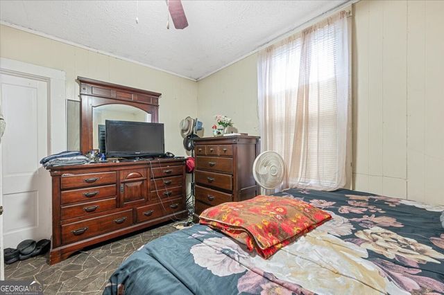 420 W 42Nd Street, Savannah, GA 31401