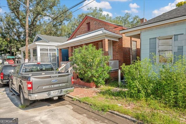 420 W 42Nd Street, Savannah, GA 31401