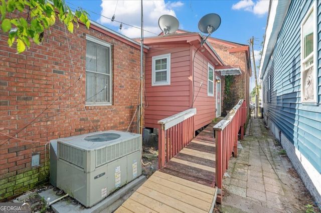 420 W 42Nd Street, Savannah, GA 31401