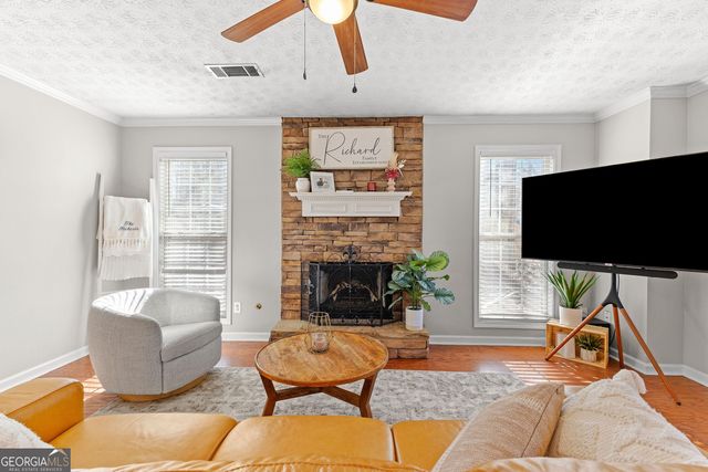 205 Mossy Hollow, Newnan, GA 30265