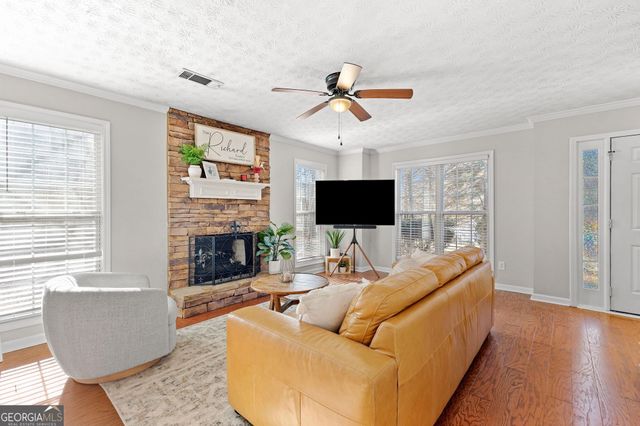 205 Mossy Hollow, Newnan, GA 30265