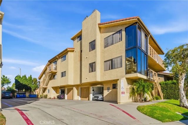 16771 Moody, Huntington Beach, CA 92649