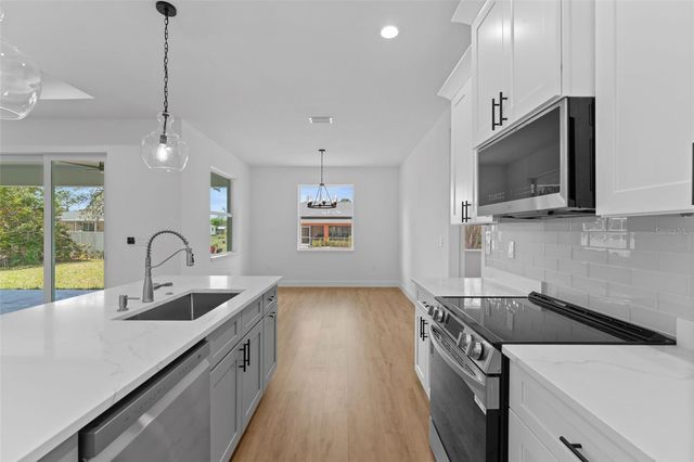 1525 LOG LANE, North Port, FL 34286