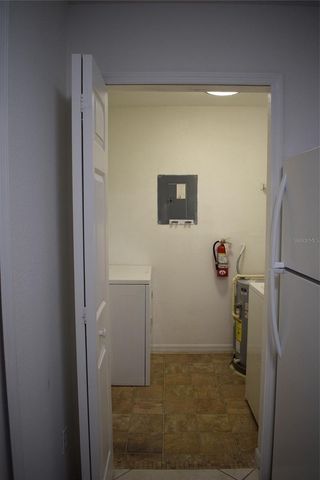 8801 LATREC AVENUE 8105, Orlando, FL 32819
