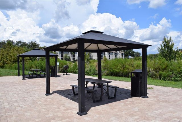 8801 LATREC AVENUE 8105, Orlando, FL 32819