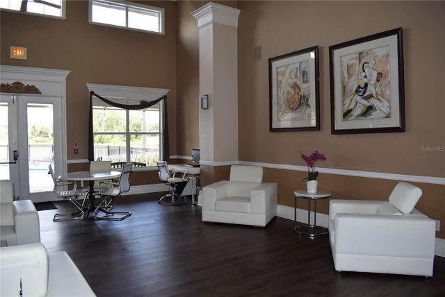 8801 LATREC AVENUE 8105, Orlando, FL 32819