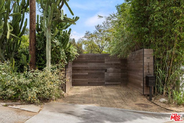 1664 N Benton Way, Los Angeles, CA 90026