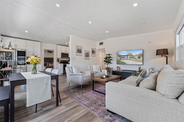 5218 DEXTER STREET, Orlando, FL 32807