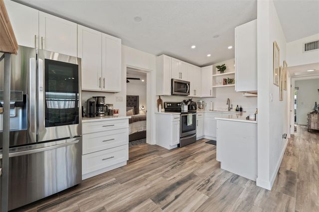 5218 DEXTER STREET, Orlando, FL 32807