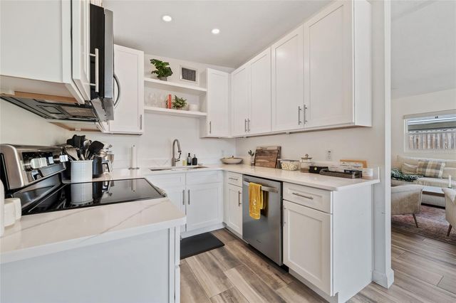 5218 DEXTER STREET, Orlando, FL 32807