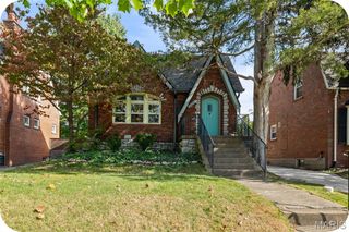 2030 Bland Place, St Louis, MO 63143