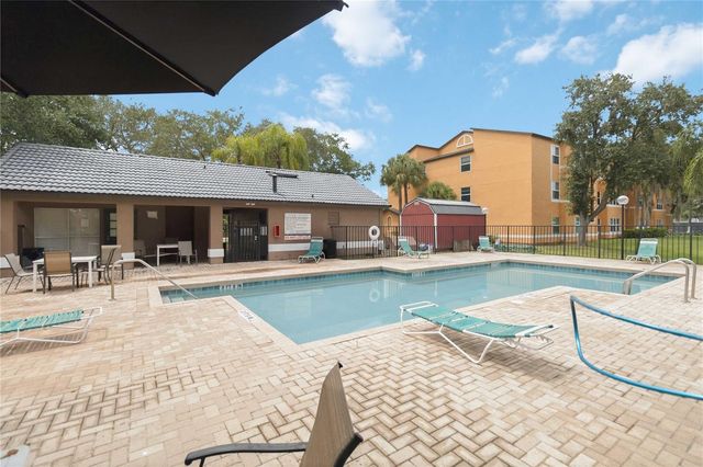 4572 COMMANDER DRIVE 1227, Orlando, FL 32822