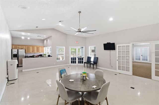 4572 COMMANDER DRIVE 1227, Orlando, FL 32822