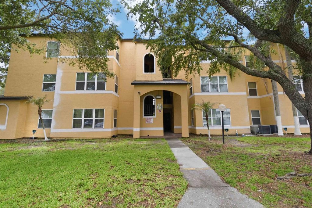 4572 COMMANDER DRIVE 1227, Orlando, FL 32822