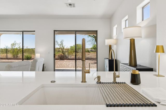42122 N Anthem Springs Road, Anthem, AZ 85086