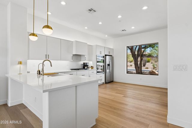 42122 N Anthem Springs Road, Anthem, AZ 85086