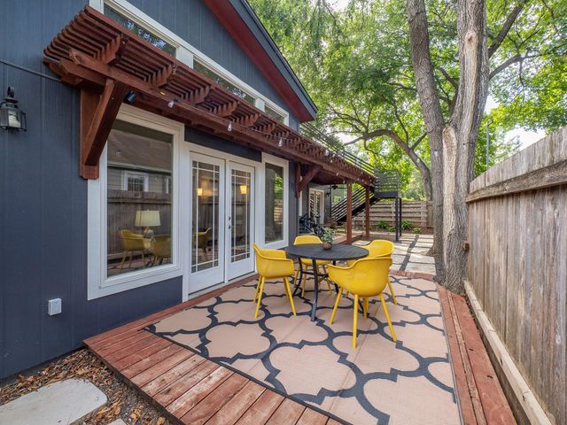 1005 Mansell Ave A, Austin, TX 78702