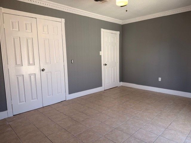 3725 Avenue M, Fort Worth, TX 76105