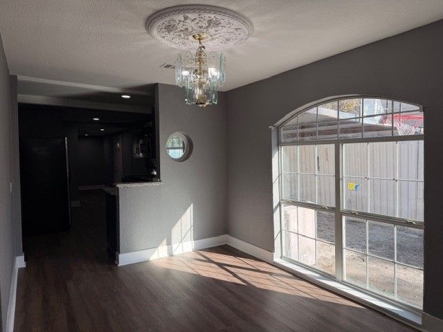 3725 Avenue M, Fort Worth, TX 76105