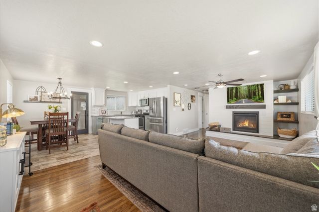 582 E 350 S, Clearfield, UT 84015