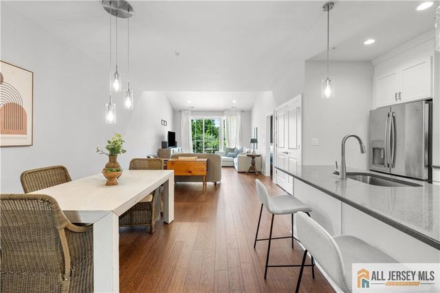 21 Riverwalk, Plainsboro, NJ 08536