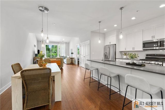 21 Riverwalk, Plainsboro, NJ 08536