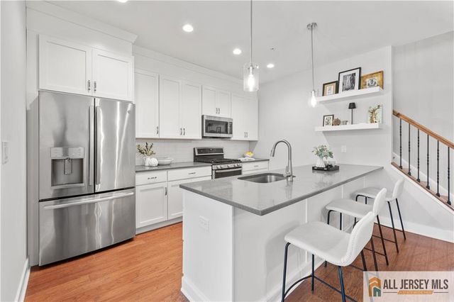 21 Riverwalk, Plainsboro, NJ 08536