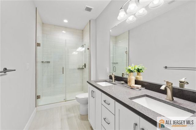 21 Riverwalk, Plainsboro, NJ 08536