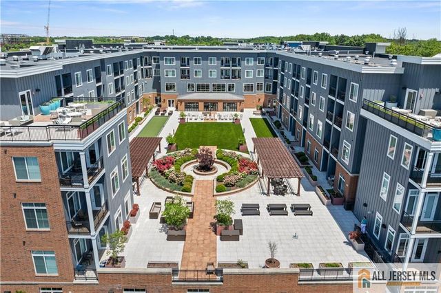 21 Riverwalk, Plainsboro, NJ 08536