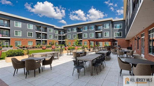 21 Riverwalk, Plainsboro, NJ 08536