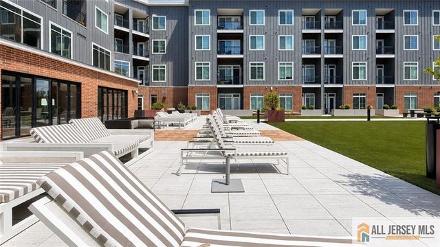 21 Riverwalk, Plainsboro, NJ 08536